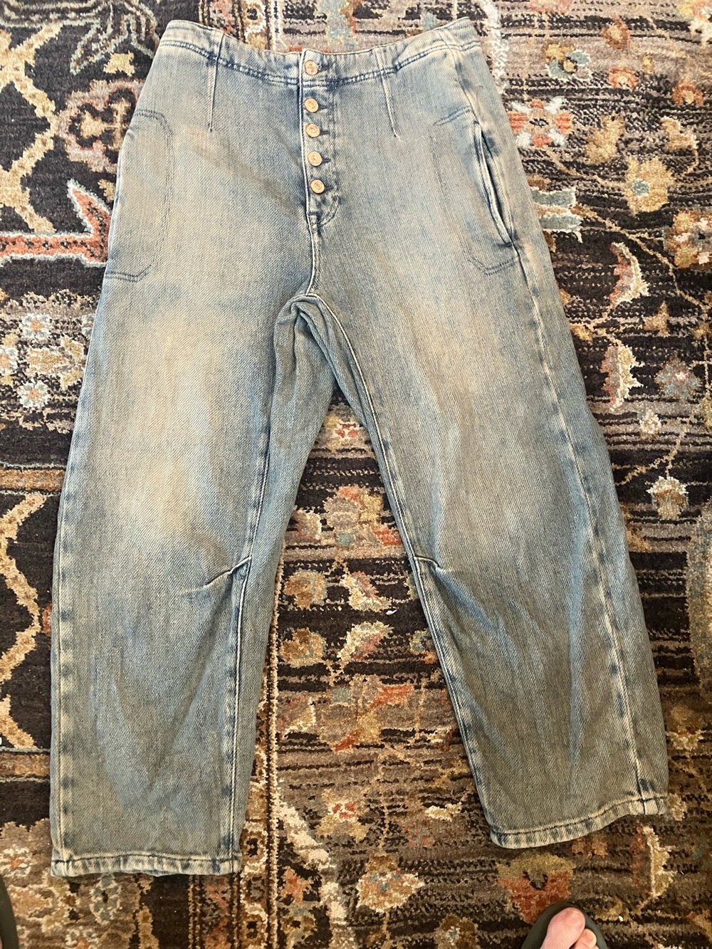 Barrel jeans
